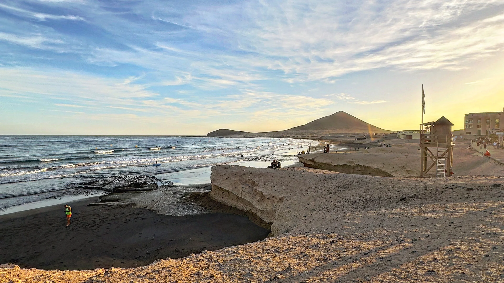 Auf Teneriffa sicher bleiben – Betrug, Taschendiebe und Notfälle vermeiden
