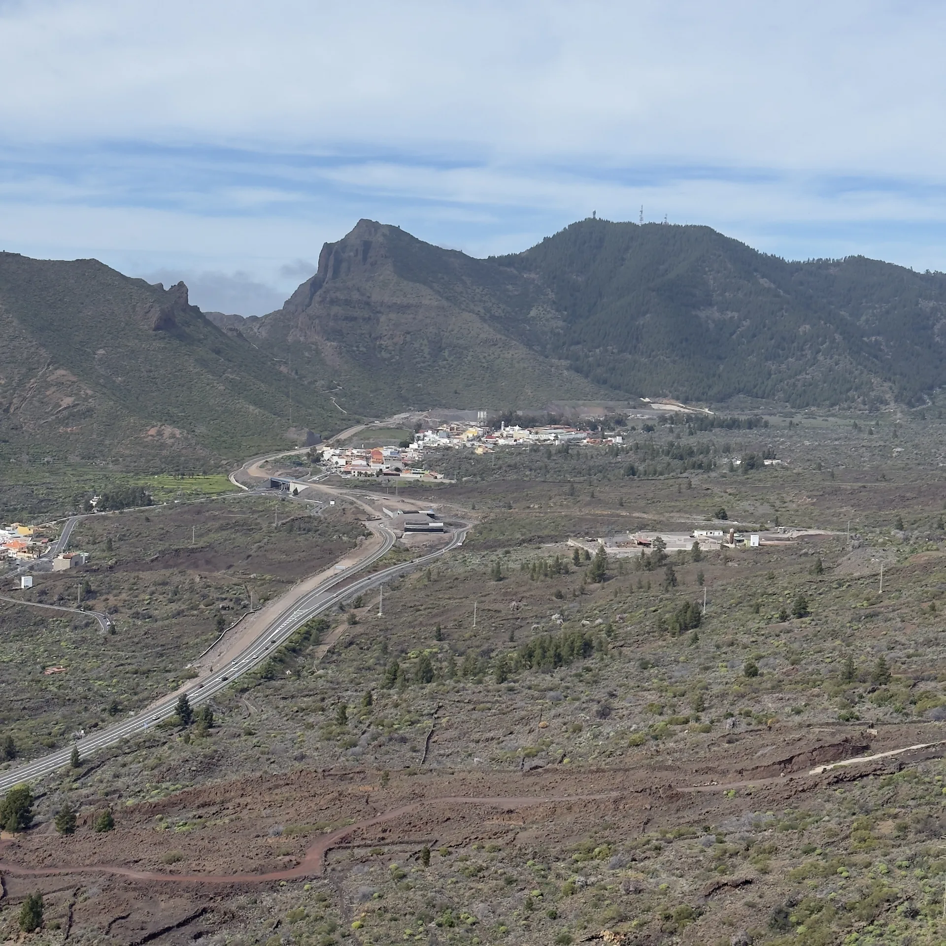 Is autorijden op Tenerife moeilijk? Wegen, verkeer en wat bezoekers moeten weten