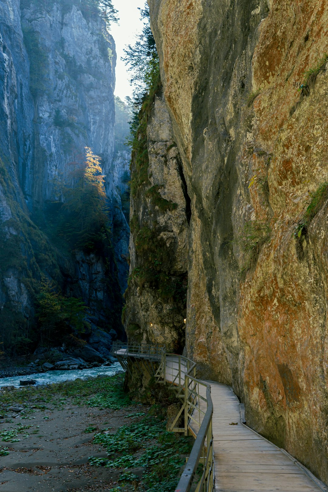 Pěší turistika Barranco del Infierno vs. Masca Gorge – která je lepší?