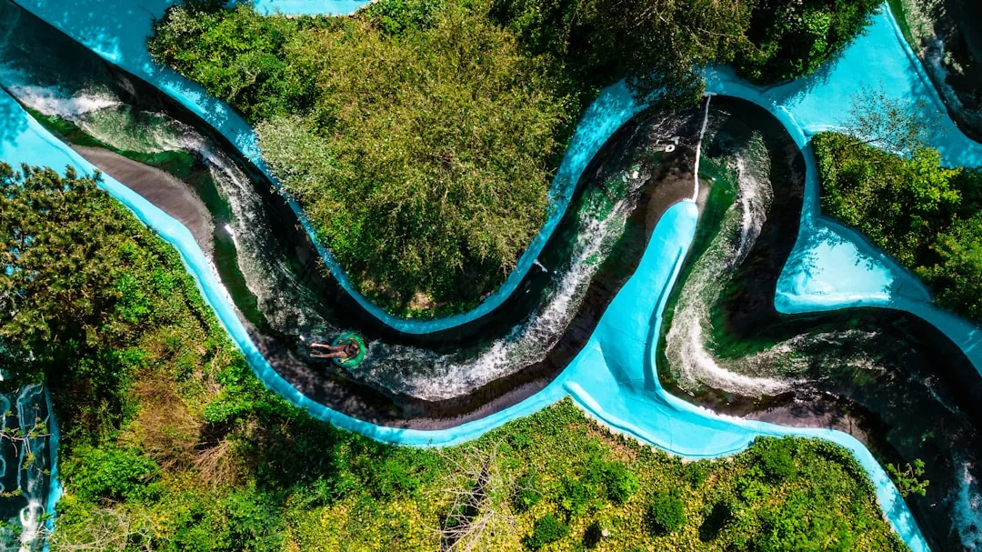Siam Park vs. Aqualand – De ultieme vergelijking van waterparken