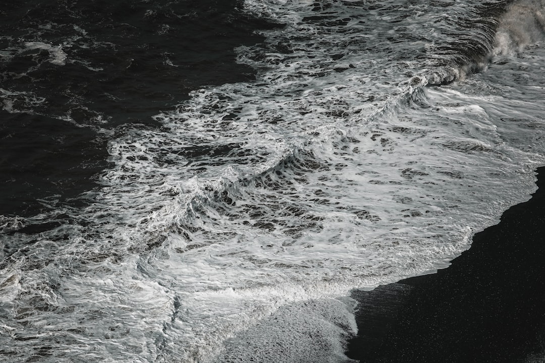 5 skrytých pláží na Tenerife, které většina turistů nikdy nenajde